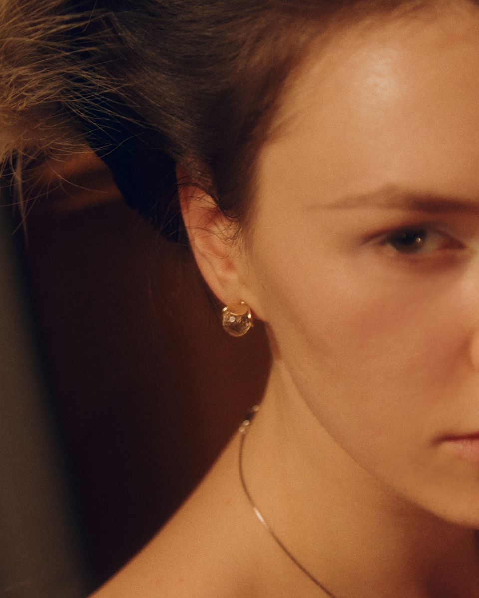 Моносерьга Flowerberry Crystal