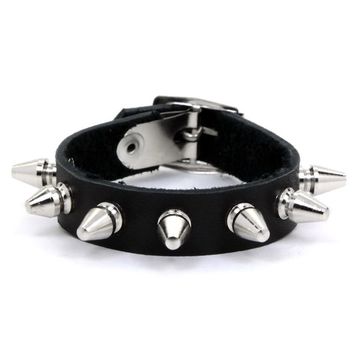 Напульсник конус средний 1 ряд (008)