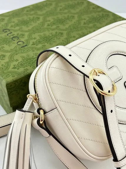 Сумка через плечо Gucci Blondie из кожи белый