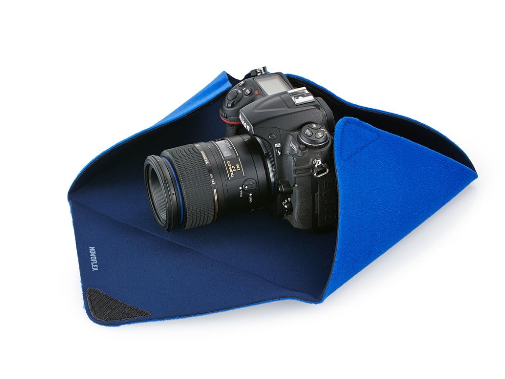 NOVOFLEX Neoprene wrap blue L. Защитная обёрточная салфетка, размер 38 × 38 cм