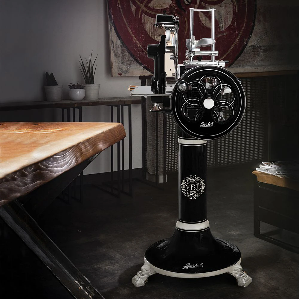 Слайсер Berkel Flywheel (Volano) B2 черный на подставке