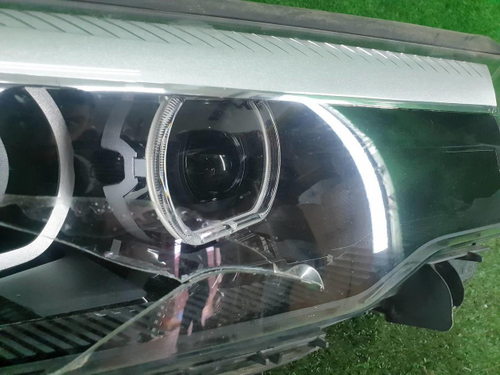 Битая Фара правая BMW 5er G30 (2017-2020) LED