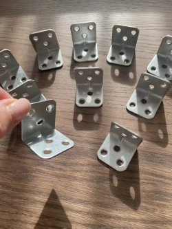 Уголок крепежный ,мебельный, бытовой 30 x 30 x 30 усиленный, (10 шт)