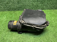 Корпус воздушного фильтра Mercedes C w205 (14-23)