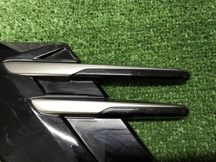 Накладка крыла передняя Range Rover Sport 2 17-22