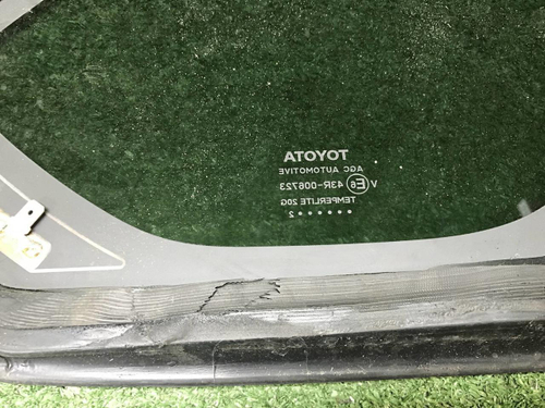 Форточка задняя левая Toyota RAV4 5 XA50 (18-нв)