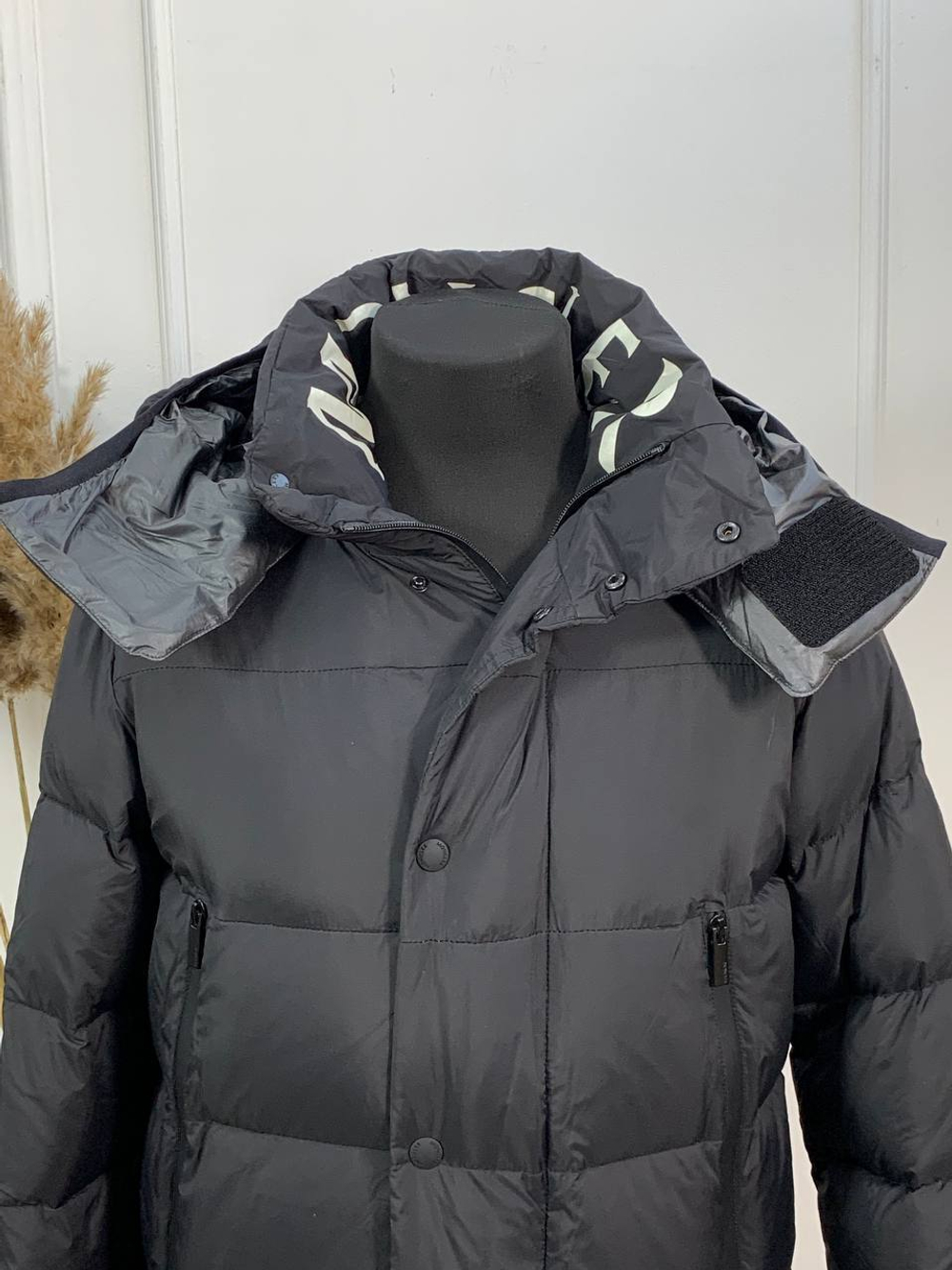 Пуховик Moncler