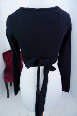 Топ MEKKOLETO с длинным рукавом и провокационным вырезом 46 размер