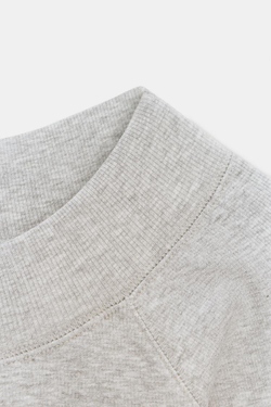 ZARA ФУТБОЛКА В РУБЧИК С ВЫРЕЗОМ «ЛОДОЧКА», СЕРЫЙ МЕЛАНЖ