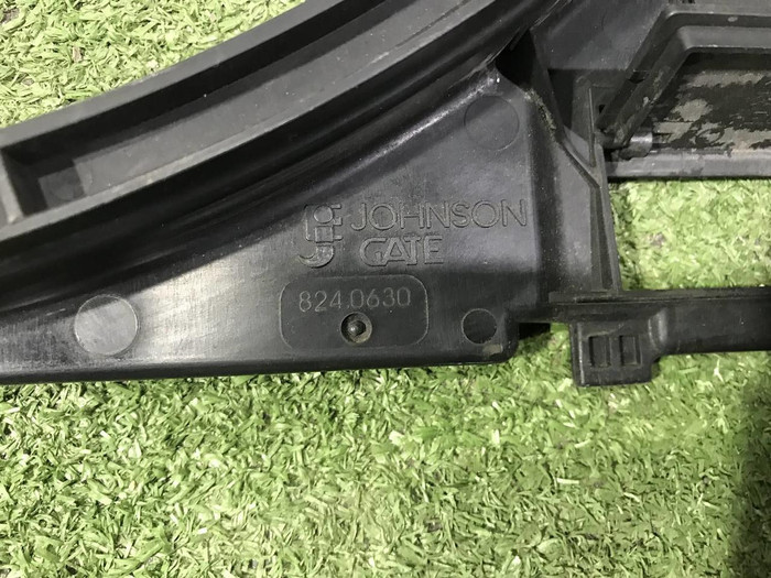 Диффузор вентилятора BMW 5er F10 (2009-2017)