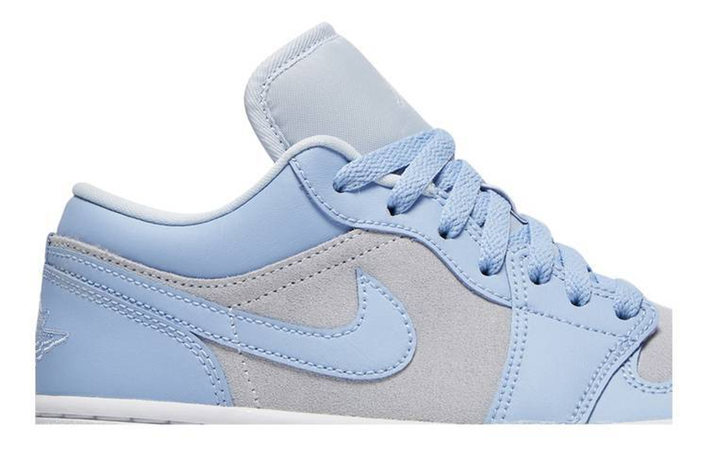 Кроссовки Jordan Air Jordan 1 Low "University Blue" (Женская размерная сетка)