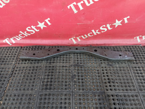 Кронштейн усилителя бампер 2020г