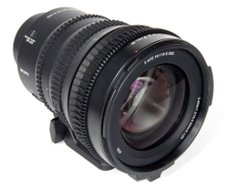 Объектив Sony 18–110mm f/4G OSS (SELP18110G)