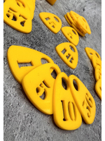 Номерки для гардероба прорезные акрил