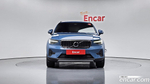 Volvo XC40 B4 Ultimate Bright (11.2022)