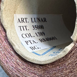 LUNAR - Lanificio dell Olivo S.p.A.; 70% вискоза, 15% люрекс, 15% п/а; 3500м/100гр; col. 1389, цвет: розово-бежевая нить, серебристый люрекс