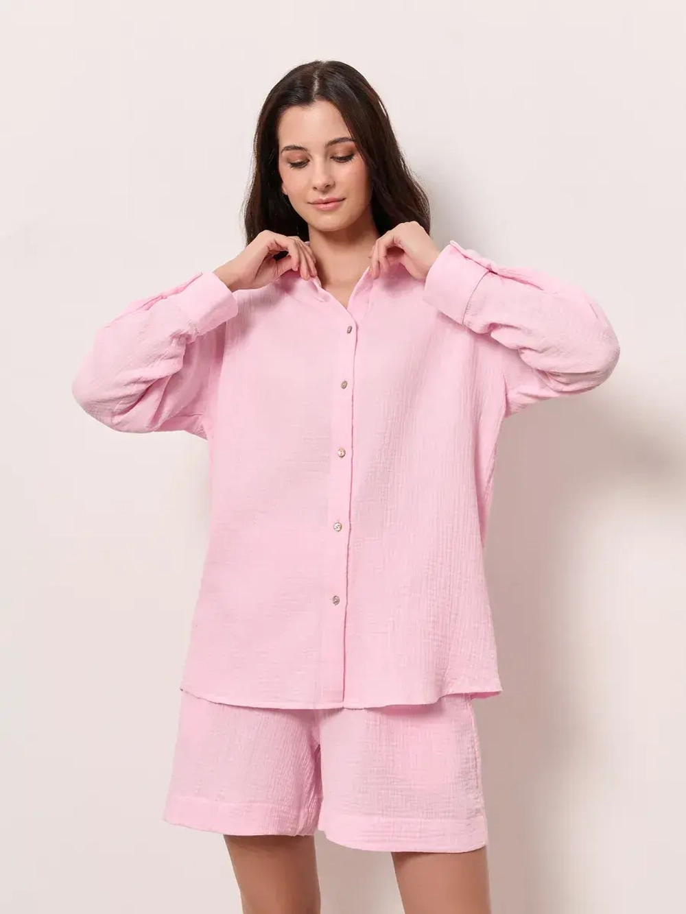 Костюм - пижама с шортами из муслина домашний оверсайз