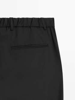 Massimo Dutti Брюки свободного кроя с вытачками, черный