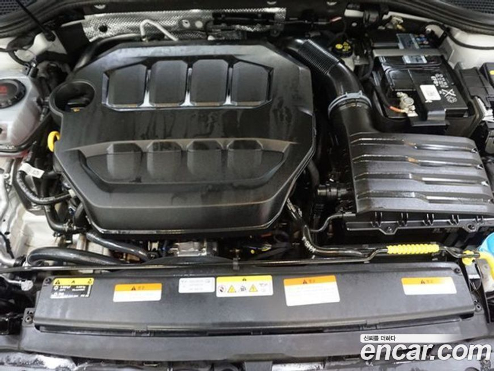 Volkswagen Golf 8 Generation 2.0 GTI (12.2022)