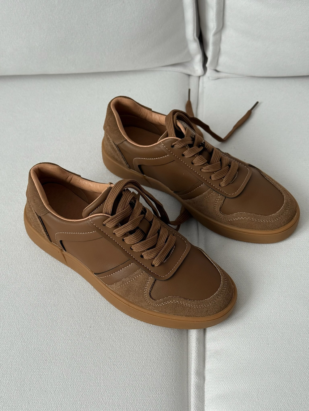 Кеды из натуральной замши