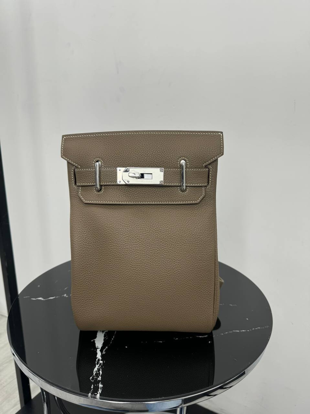 Сумка-слинг Hermes