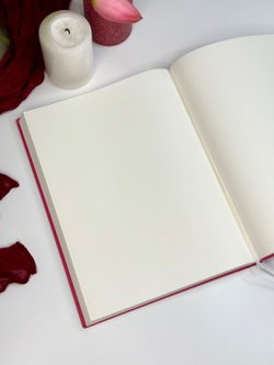 Блокнот А4 200л. (400страниц) без разлиновки Малиновый (К44-522А)