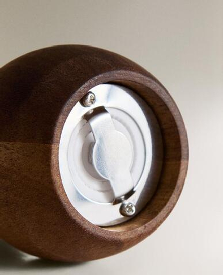 ZARA HOME ДЕРЕВЯННАЯ МЕЛЬНИЦА ДЛЯ ПЕРЦА СО СТАЛЬНОЙ КРЫШКОЙ, СВЕТЛО-БЕЖЕВЫЙ