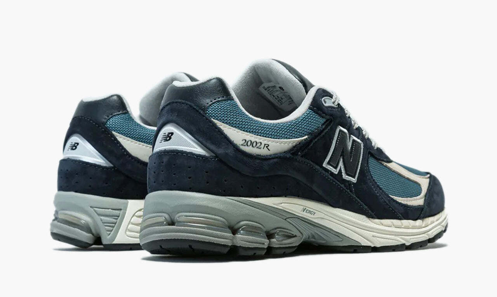 New Balance 2002R "Dark Navy"