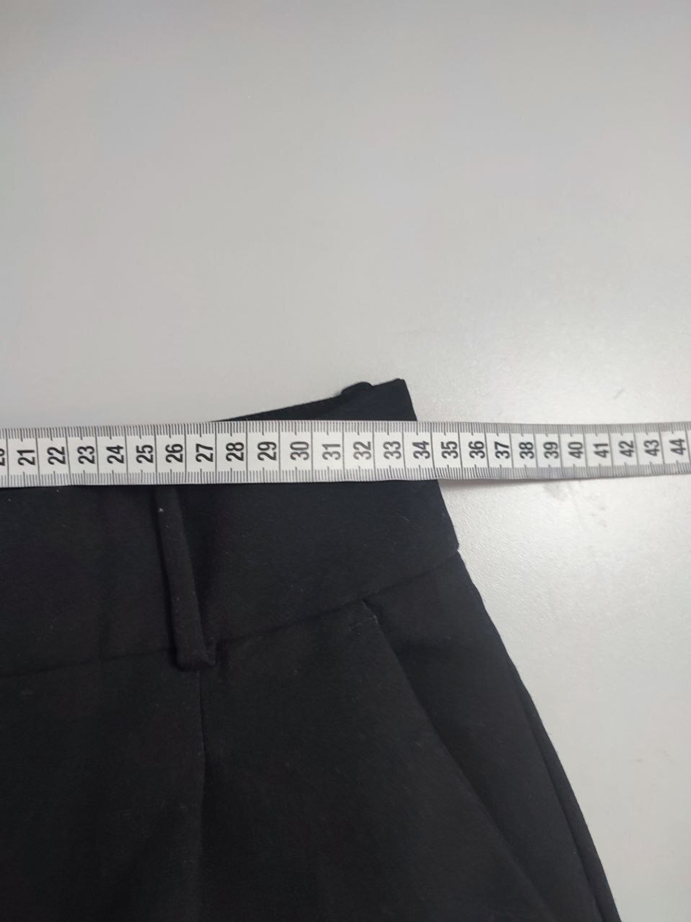 Брюки Zara классические 42 размер