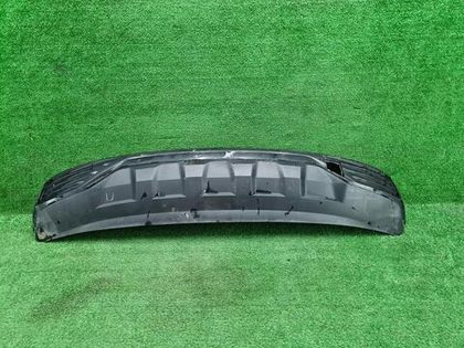 Юбка заднего бампера Geely Monjaro (2021-н.в.)