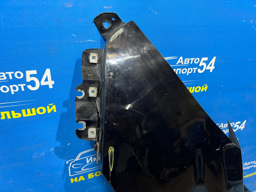 Крыло переднее левое HYUNDAI H-1 2007-2015