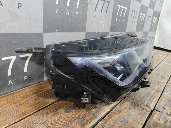 Фара правая LED Belgee X50 23-нв Б/У Оригинал 6608098730