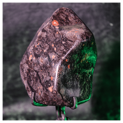 Артефакт «Камень бесконечности»