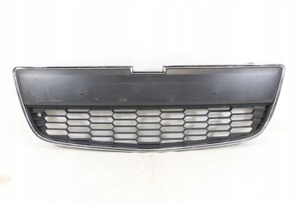 Решетка бампера Chevrolet Aveo T300 (COMPONENT)