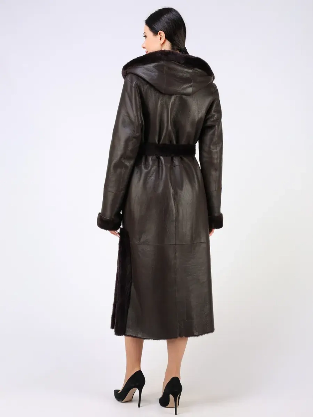 Дубленка зимняя шуба натуральная с капюшоном длинная