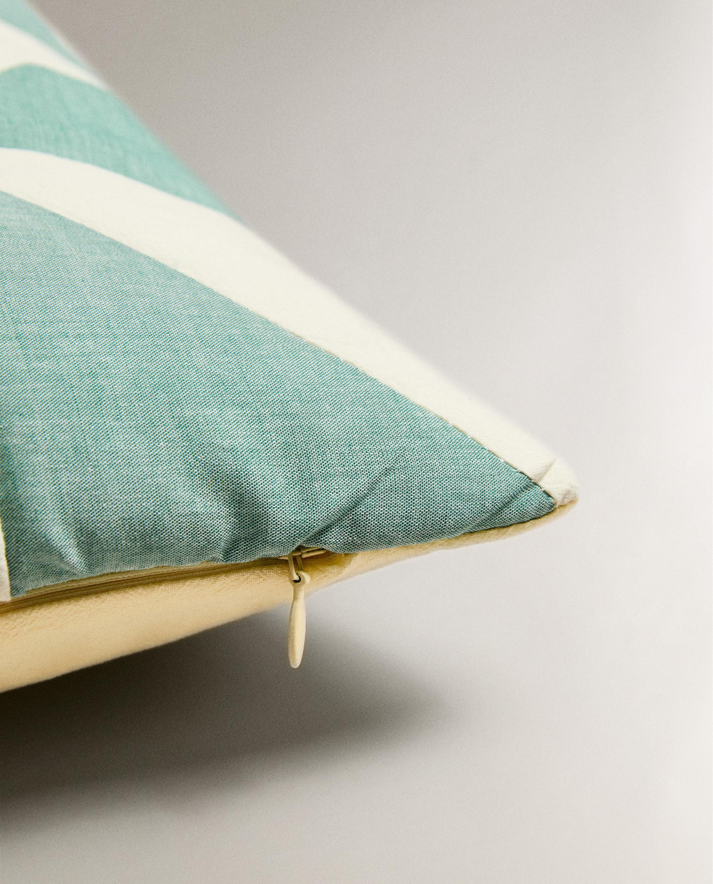 Zara Home наволочка декоративная из хлопка, зелёный, 45x45 см · 0615/007