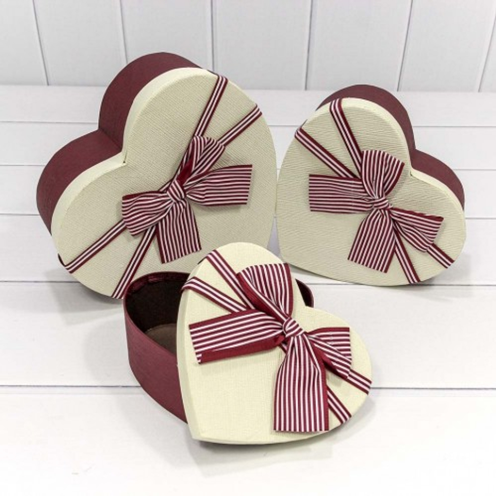 Коробка 22х20х9 см Набор 3 шт "Сердце" с бантом (Микс)