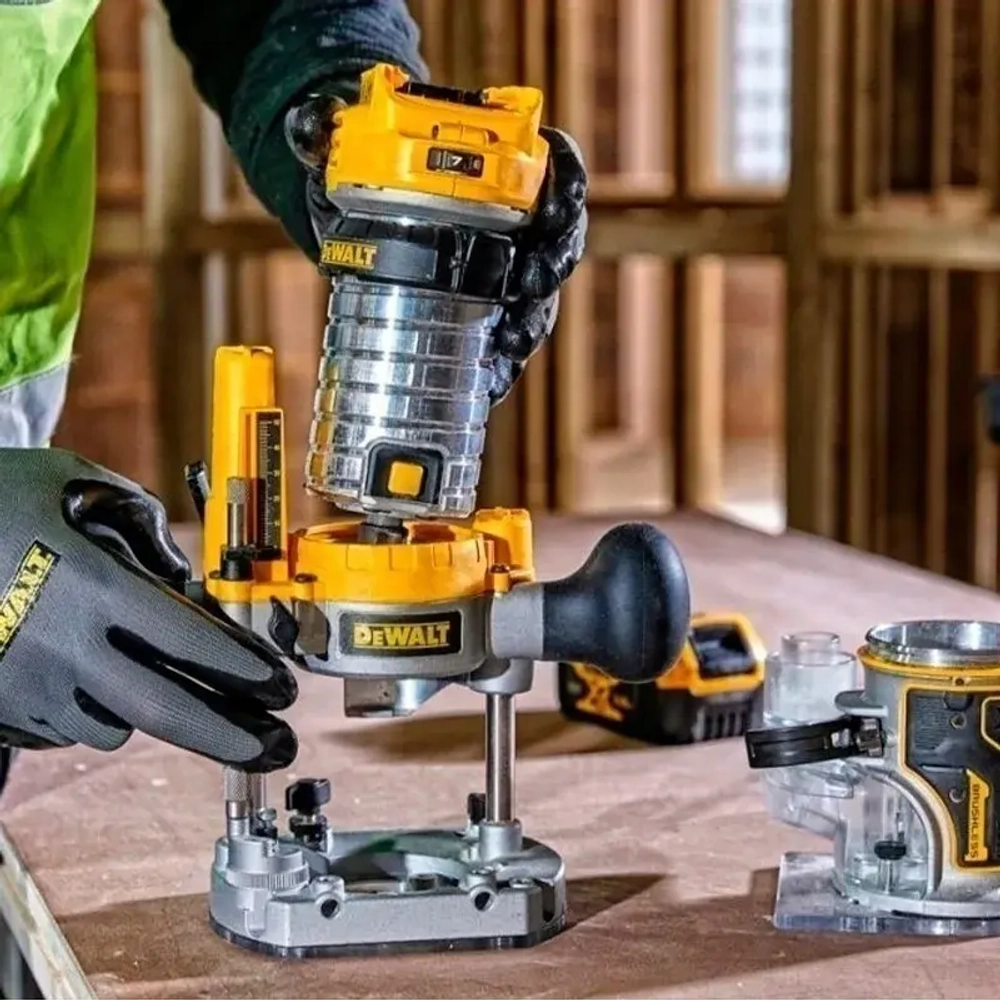 Аккумуляторный комбинированный фрезер DEWALT DCW604N, DCW604N-XJ