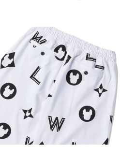 Шорты с большой монограммой ladok