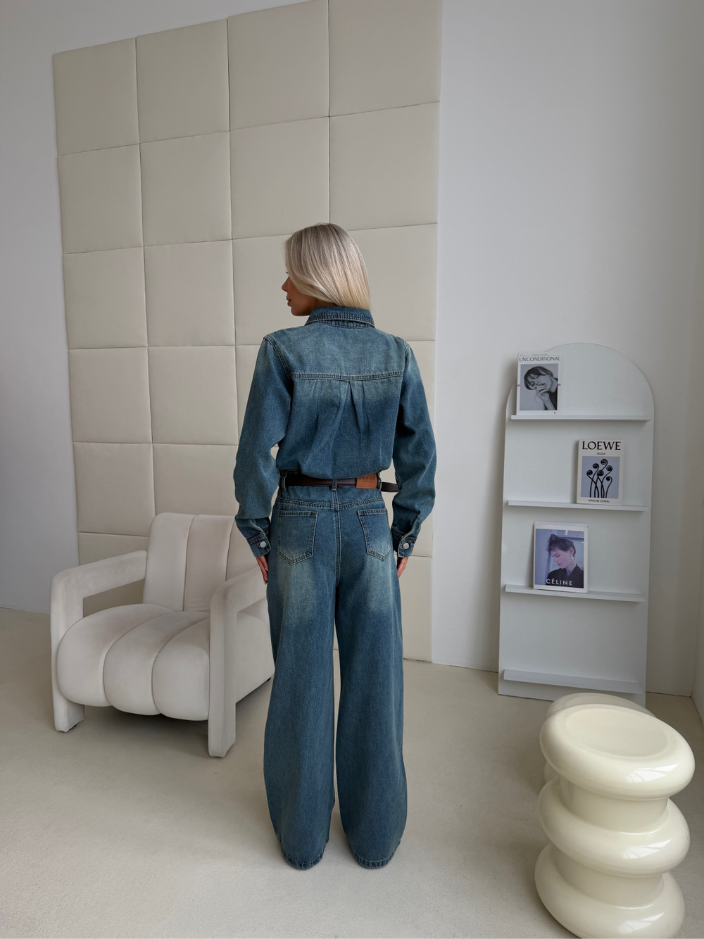 Комбинезон джинсовый