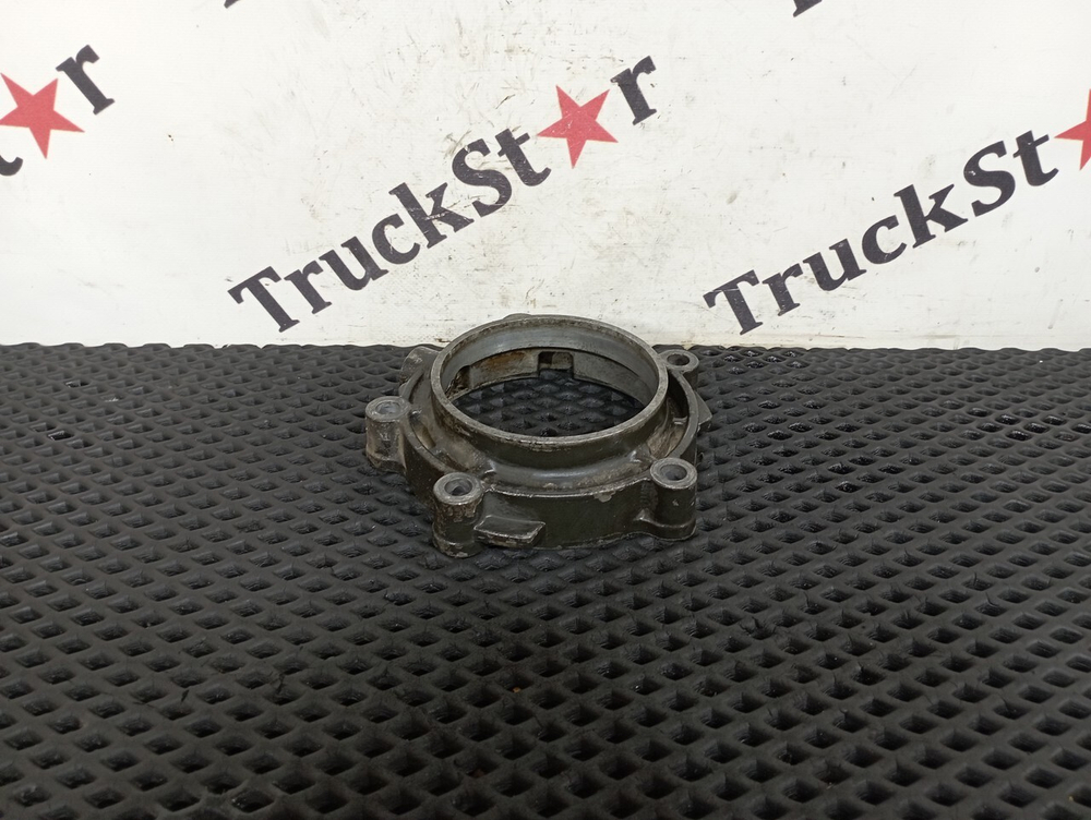 Крышка подшипника планетарной передачи