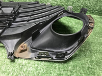 Решетка переднего бампера Toyota Camry xv50 14-17
