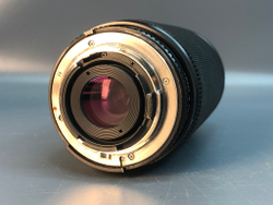 MC Soligor MC 60-300mm Nikon F, присутствуют царапины