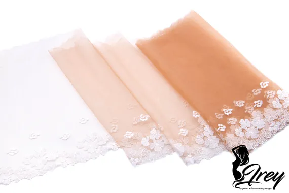 05-103 Вышивка на неэл. сетке 21 см, бежевый/белый