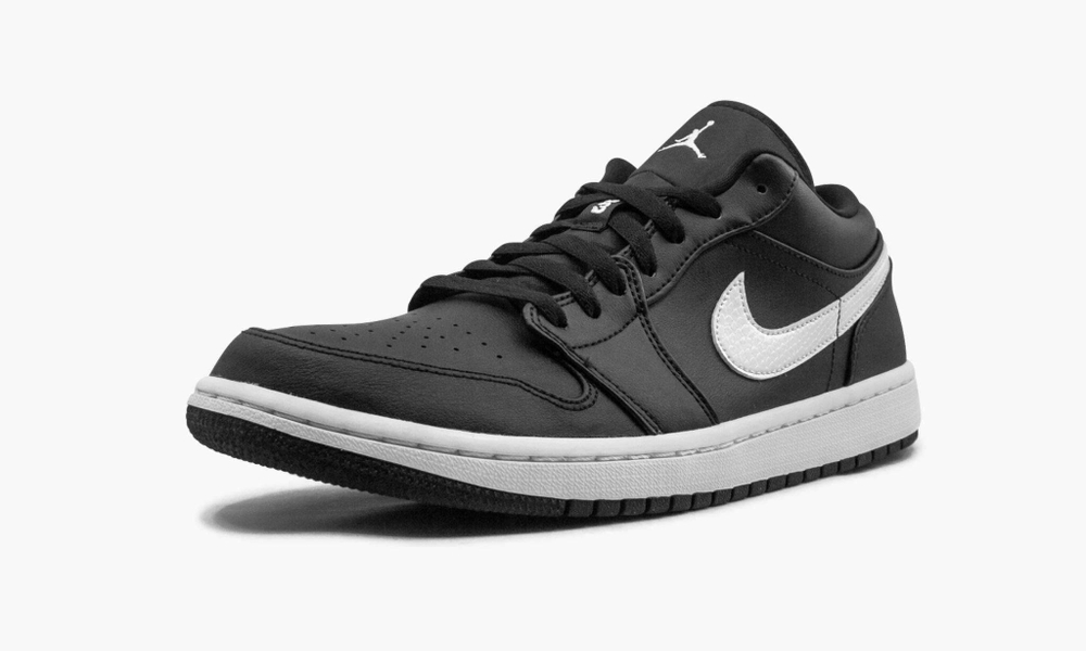 Air Jordan 1 Low WMNS "Black / White"