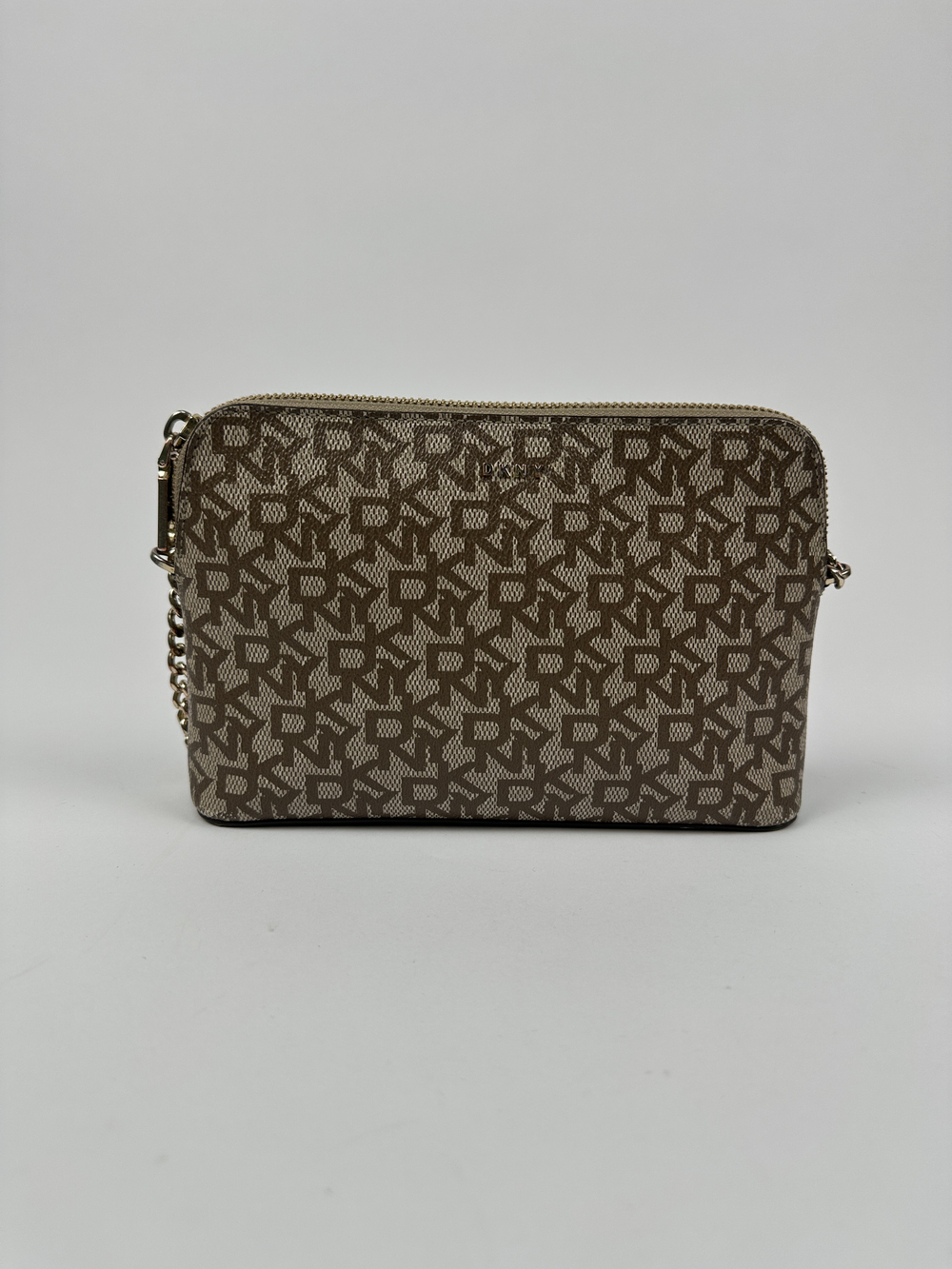 Сумка DKNY Bryant Dome Crossbody