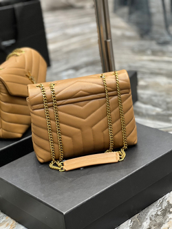 Saint Laurent Loulou 25 cm
