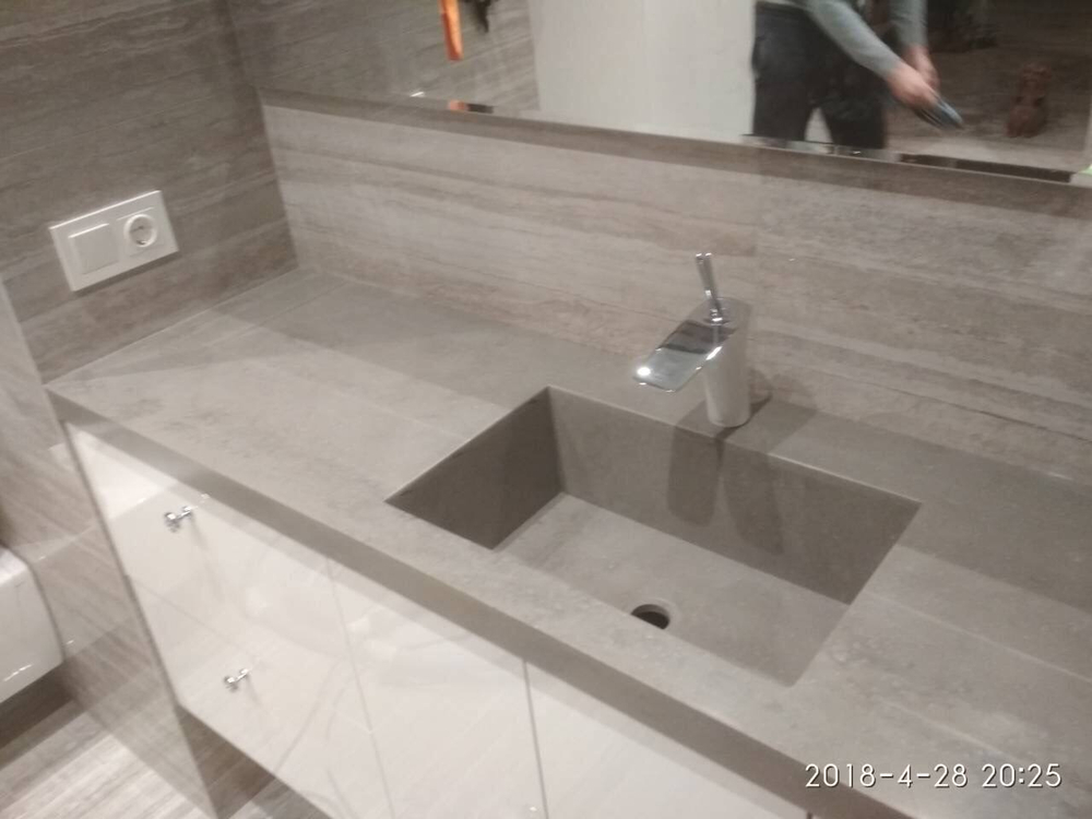 Умывальники из искусственного акрилового камня Grandex