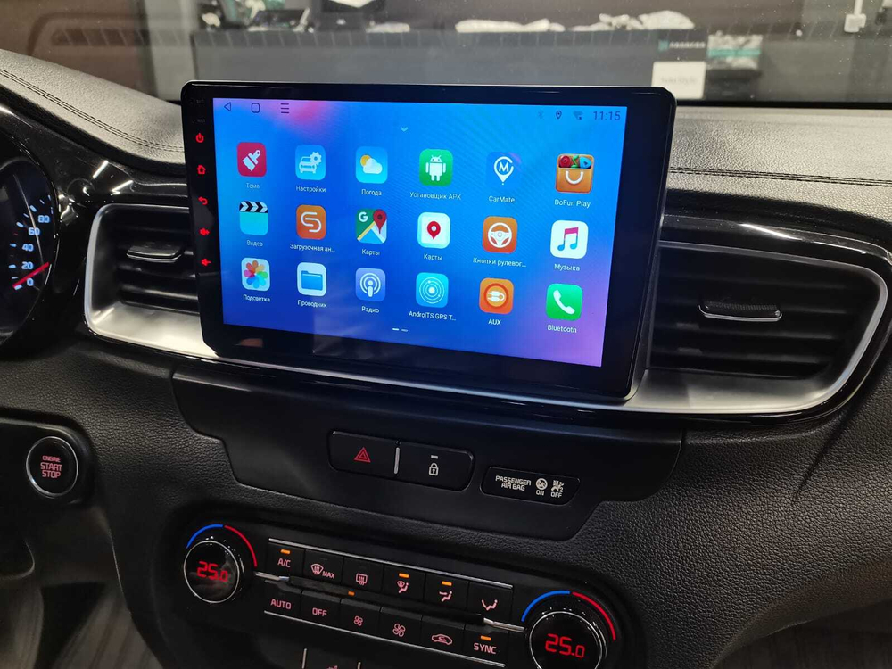 Магнитола для KIA Ceed 3 2018-2020 (CD) - Teyes CC3 SPLIT Android 10, ТОП процессор, 4/32 Гб, CarPlay, 4G SIM-слот