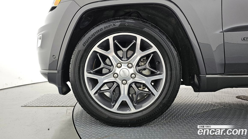 Jeep Grand Cherokee 3.6 Overland (09.2019)